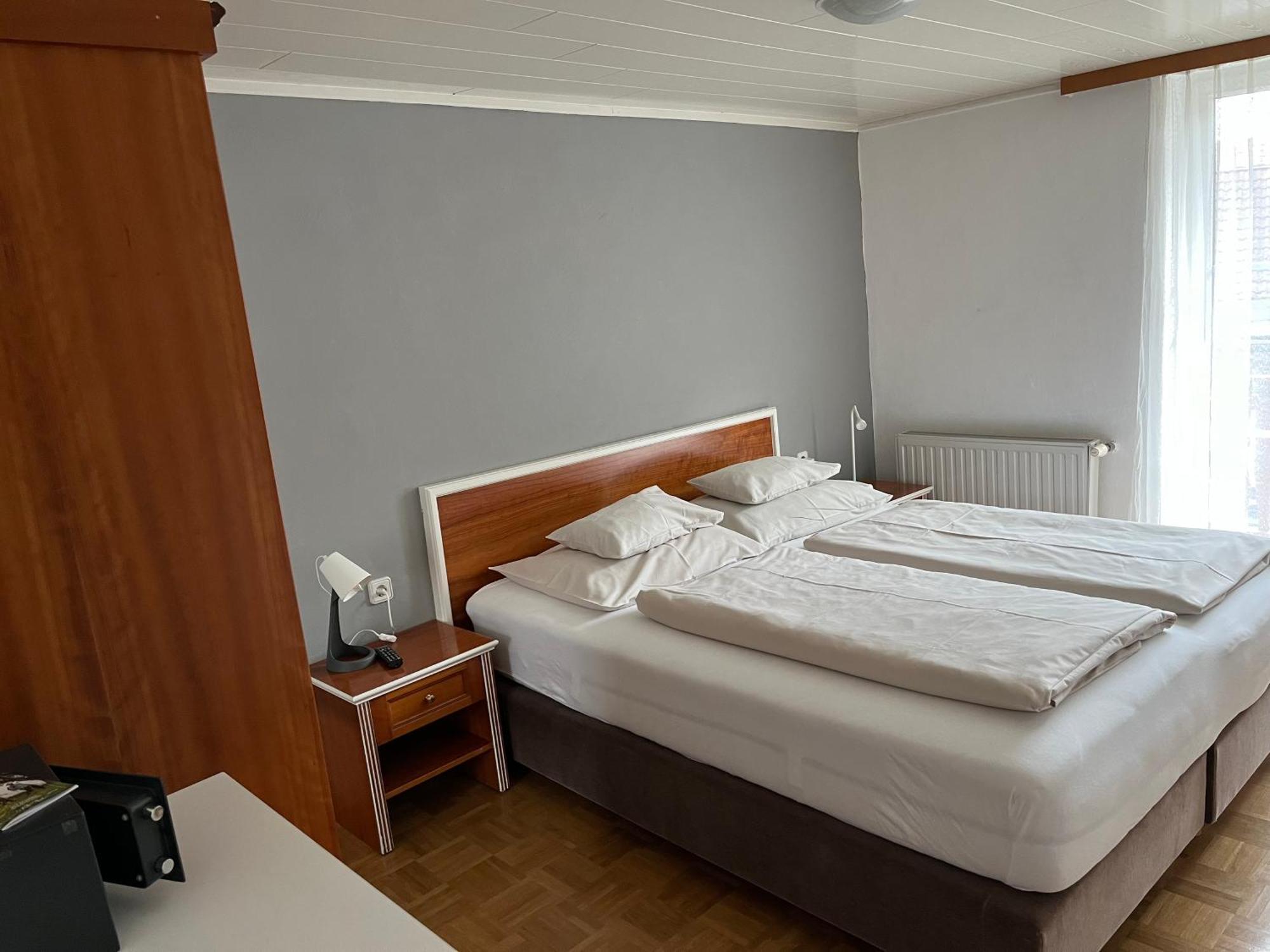 Hotel Altneudoerflerhof 바트래드커스스부르크 외부 사진