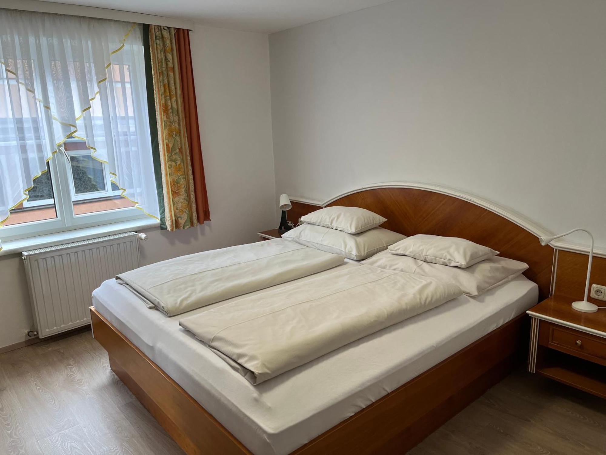 Hotel Altneudoerflerhof 바트래드커스스부르크 외부 사진